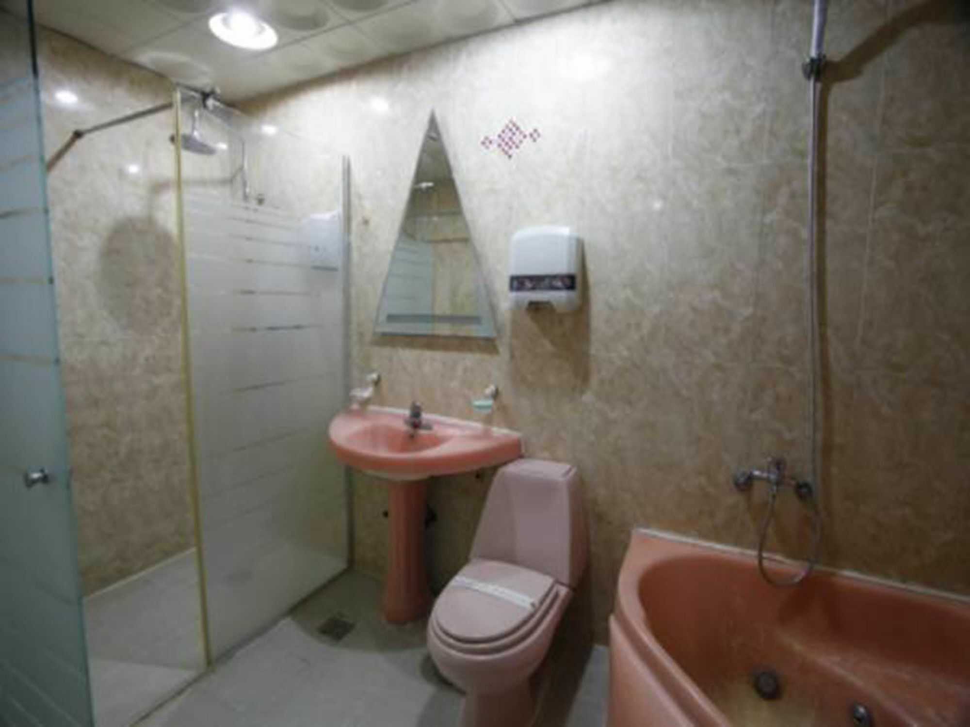 Hotel Queen Busan Extérieur photo